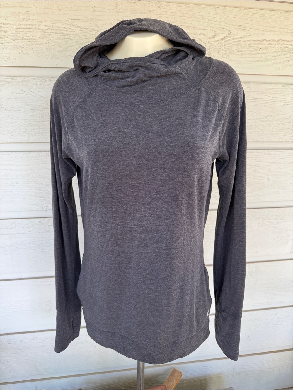 GAP Women's Lightweight Hooded Pullover - Charcoal